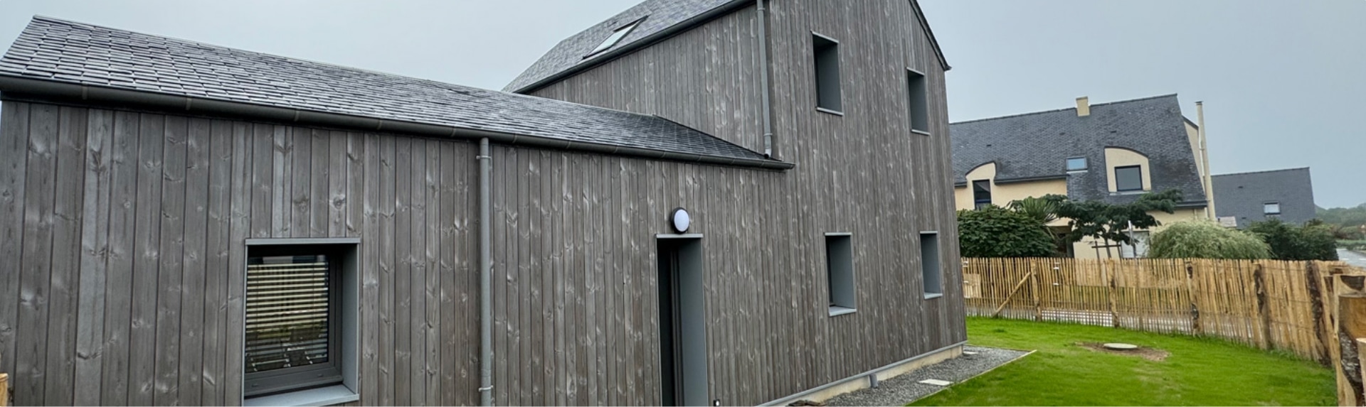 Qui Somme Nous ? Maison Bannière